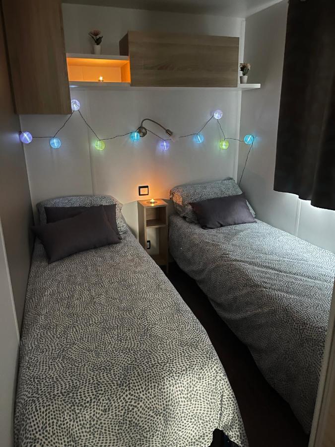 Mobil-Home 4 Etoiles Avec Piscine Proche De Blois Onzain Eksteriør billede