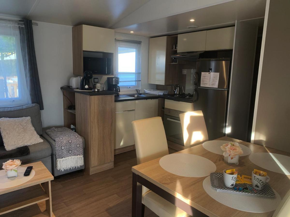 Mobil-Home 4 Etoiles Avec Piscine Proche De Blois Onzain Eksteriør billede