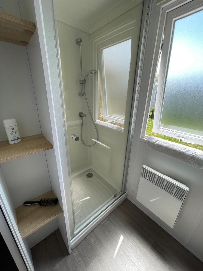 Mobil-Home 4 Etoiles Avec Piscine Proche De Blois Onzain Eksteriør billede