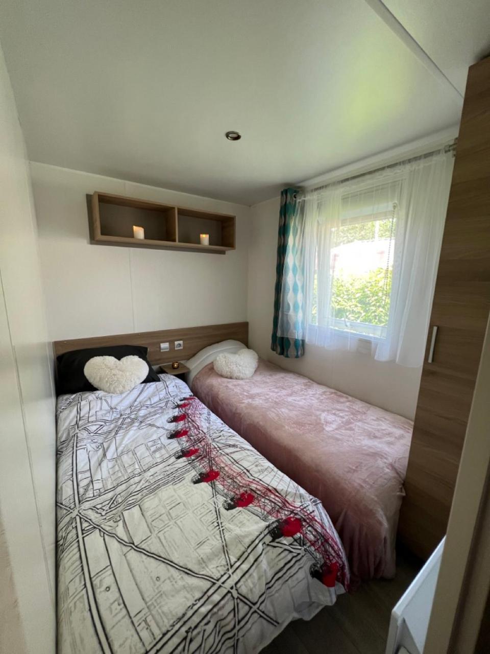 Mobil-Home 4 Etoiles Avec Piscine Proche De Blois Onzain Eksteriør billede