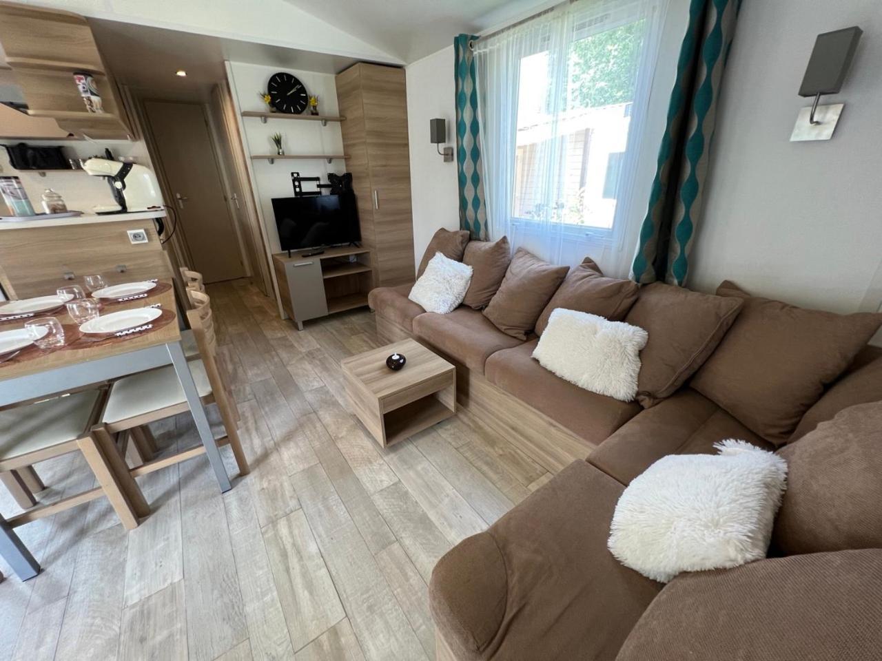 Mobil-Home 4 Etoiles Avec Piscine Proche De Blois Onzain Eksteriør billede