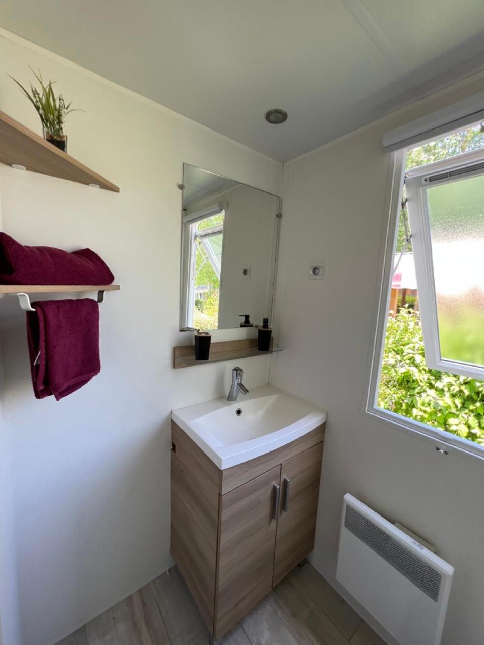 Mobil-Home 4 Etoiles Avec Piscine Proche De Blois Onzain Eksteriør billede