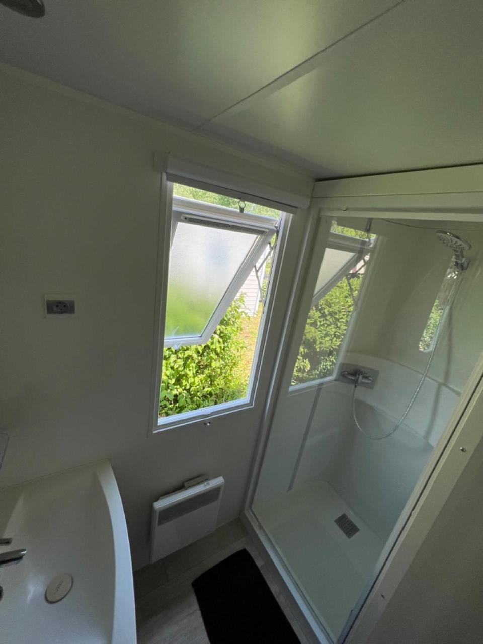 Mobil-Home 4 Etoiles Avec Piscine Proche De Blois Onzain Eksteriør billede
