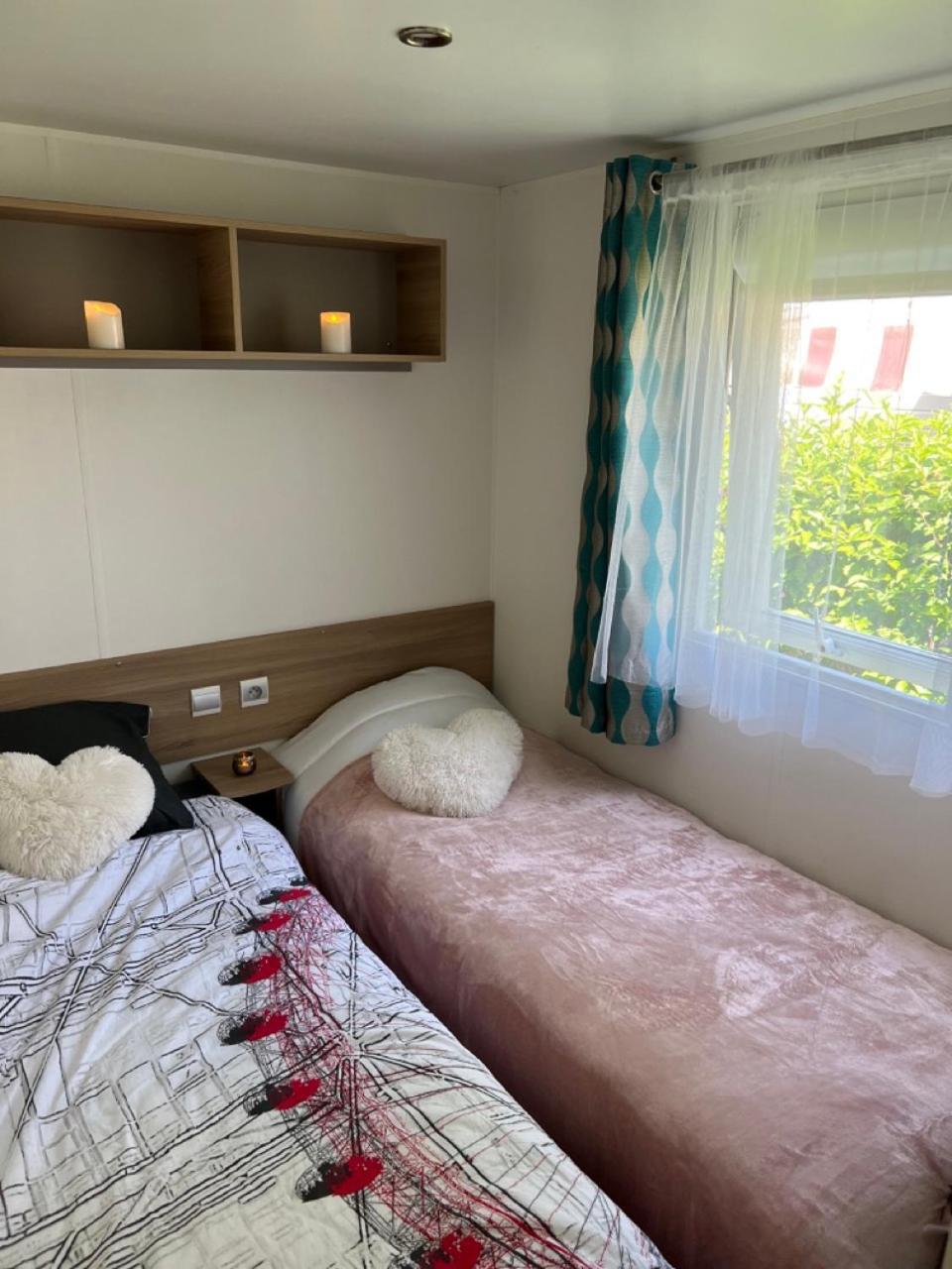 Mobil-Home 4 Etoiles Avec Piscine Proche De Blois Onzain Eksteriør billede